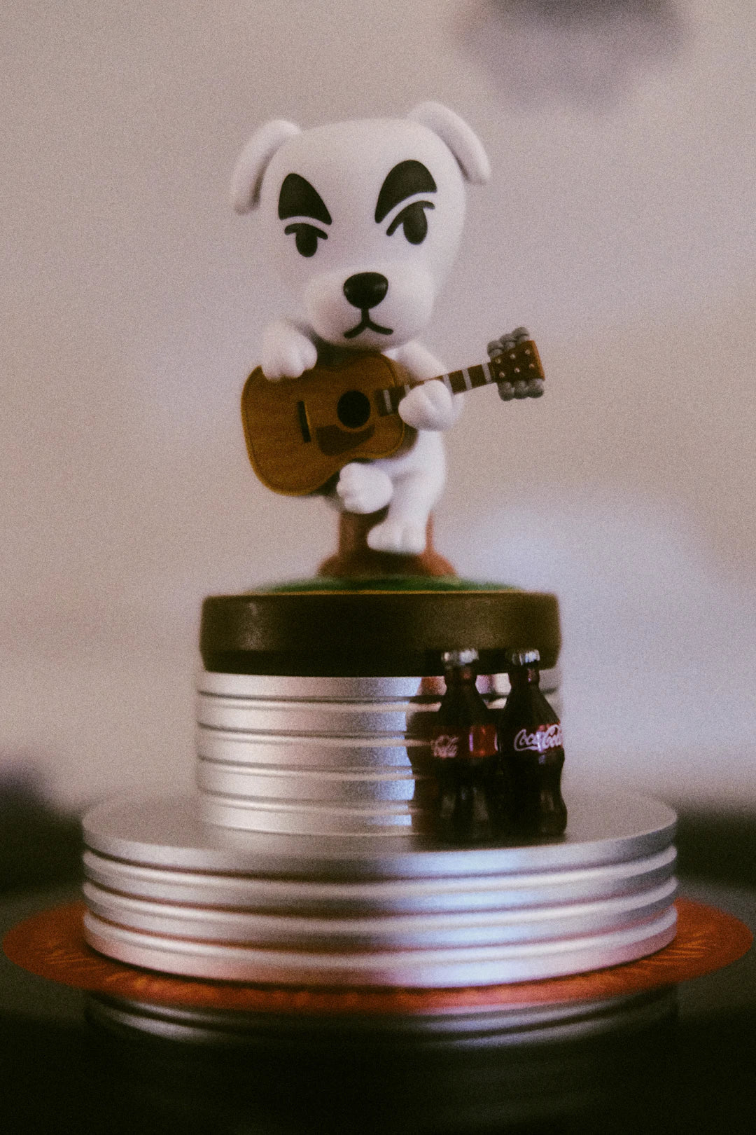 Collectible Miniature Guitar Replicas for Enthusiasts