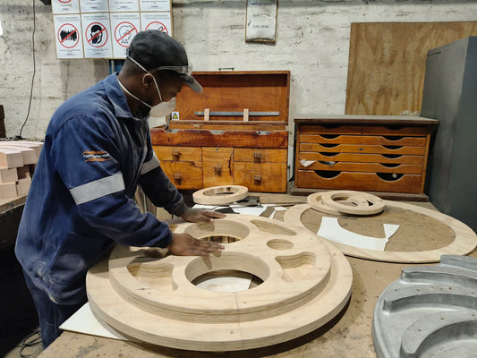 Unlocking the Secrets of OEM Manufacturing in Guitars