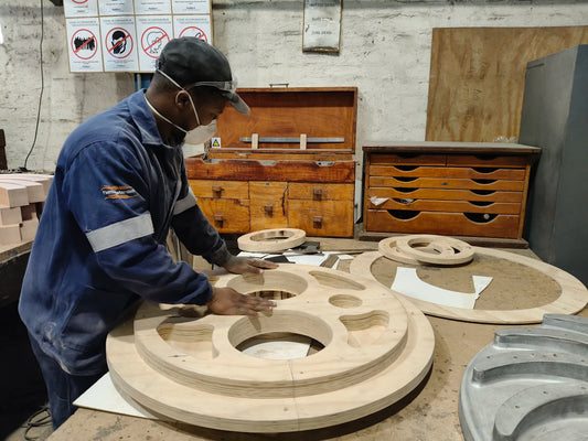 Unraveling OEM Manufacturing in the Guitar World