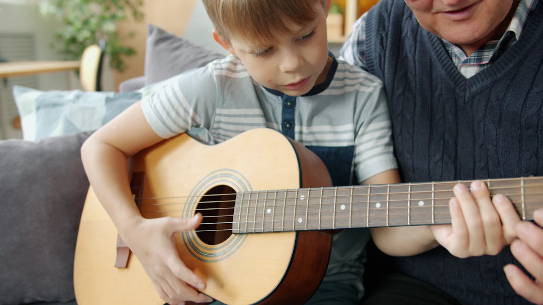 Unite Musicians and Custom Guitar Builders Seamlessly
