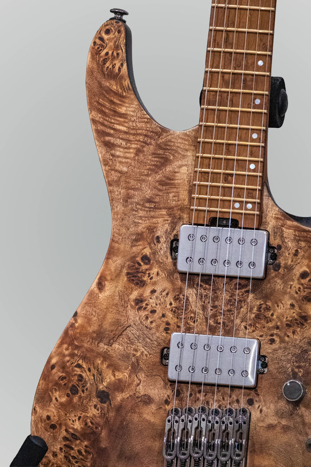 Discover the Art of Craftsmanship at Mythic Guitars